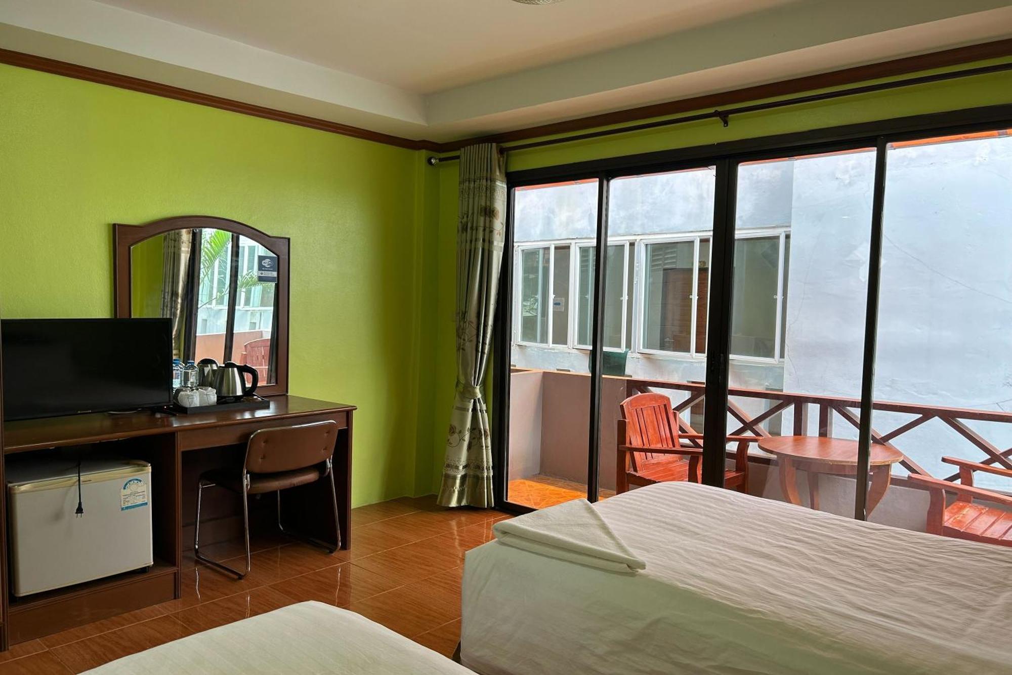 Me Mee Place & Tour Krabi Ao Nang Dış mekan fotoğraf