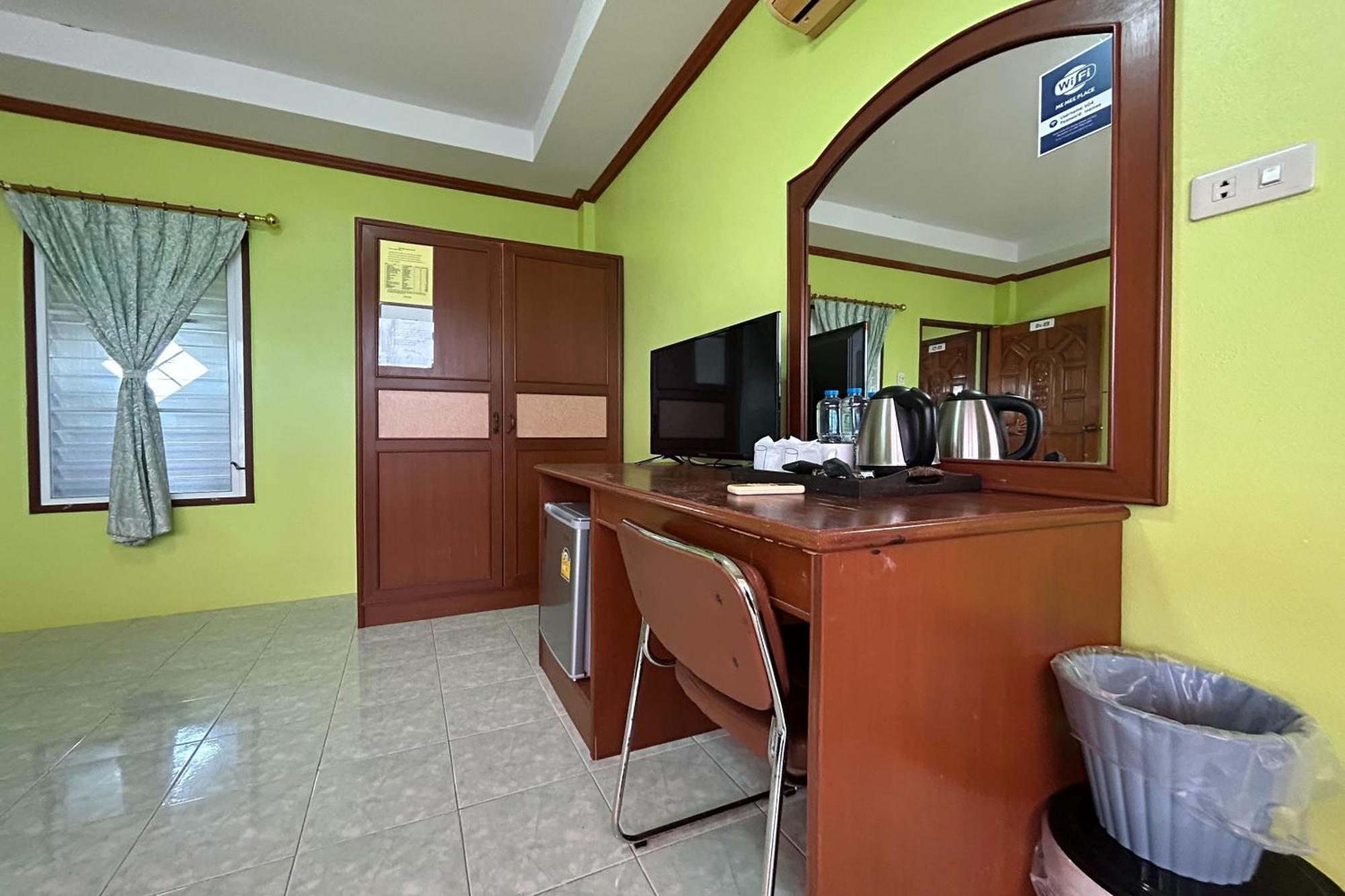 Me Mee Place & Tour Krabi Ao Nang Dış mekan fotoğraf